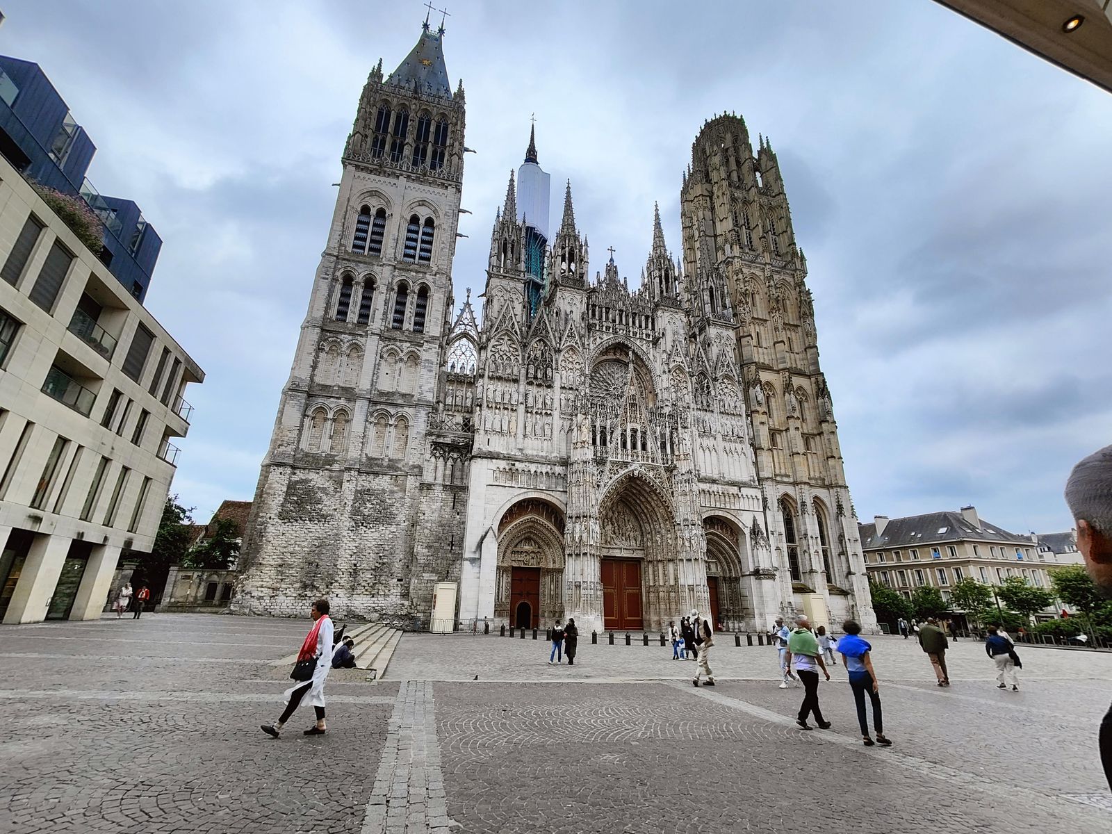 Visita Erasmus a França: Una Experiència de Cooperació Internacional a Rouen i altres Centres Educatius